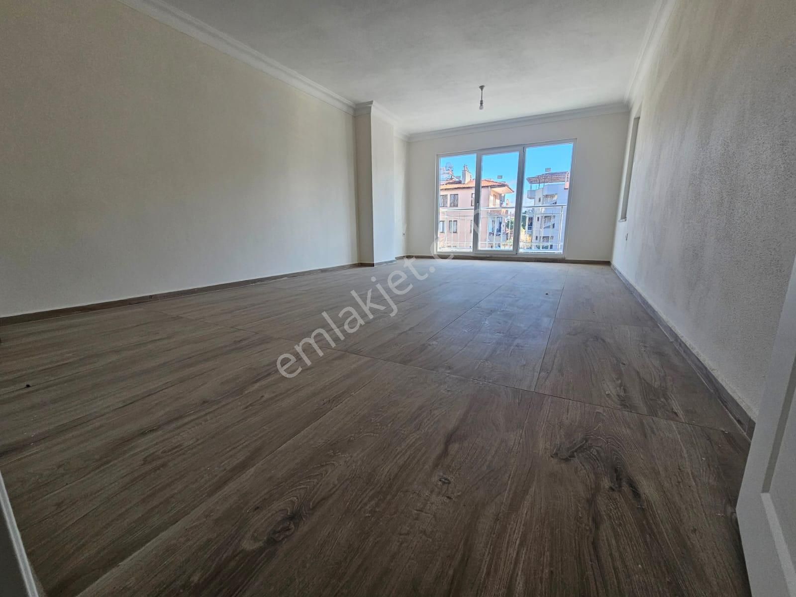 Burhaniye Mahkeme M. Okullar Bölgesinde 140 M2 Satılık 3+1 Daire - Görsel 6