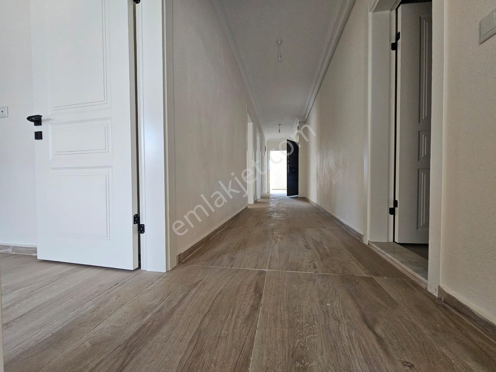 Burhaniye Mahkeme M. Okullar Bölgesinde 140 M2 Satılık 3+1 Daire - Görsel 25