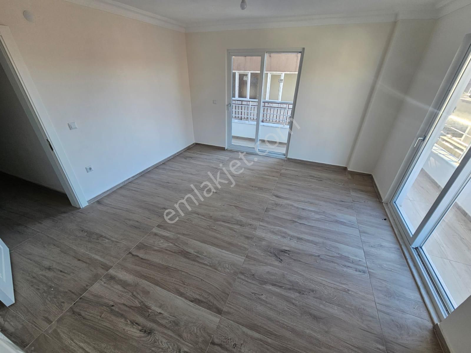 Burhaniye Mahkeme M. Okullar Bölgesinde 140 M2 Satılık 3+1 Daire - Görsel 15