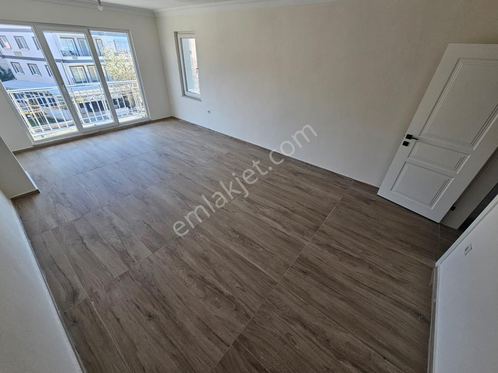 Burhaniye Mahkeme M. Okullar Bölgesinde 140 M2 Satılık 3+1 Daire - Görsel 8