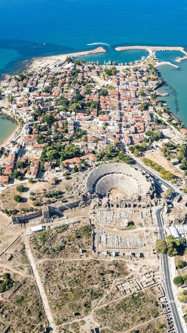 Manavgat Side Satılık Konut İmarlı Side’de Denize Yürüme Mesafesinde Fırsat Villa!