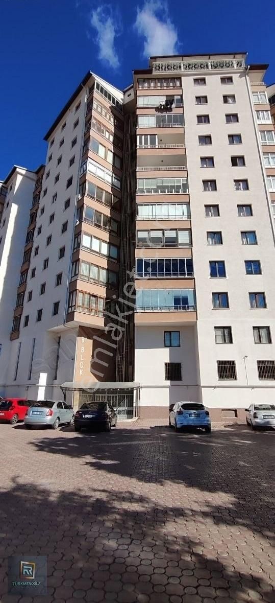 Sivas Merkez Pulur Kiralık Daire 3+1 Merkezde Kiralık Geniş Daire