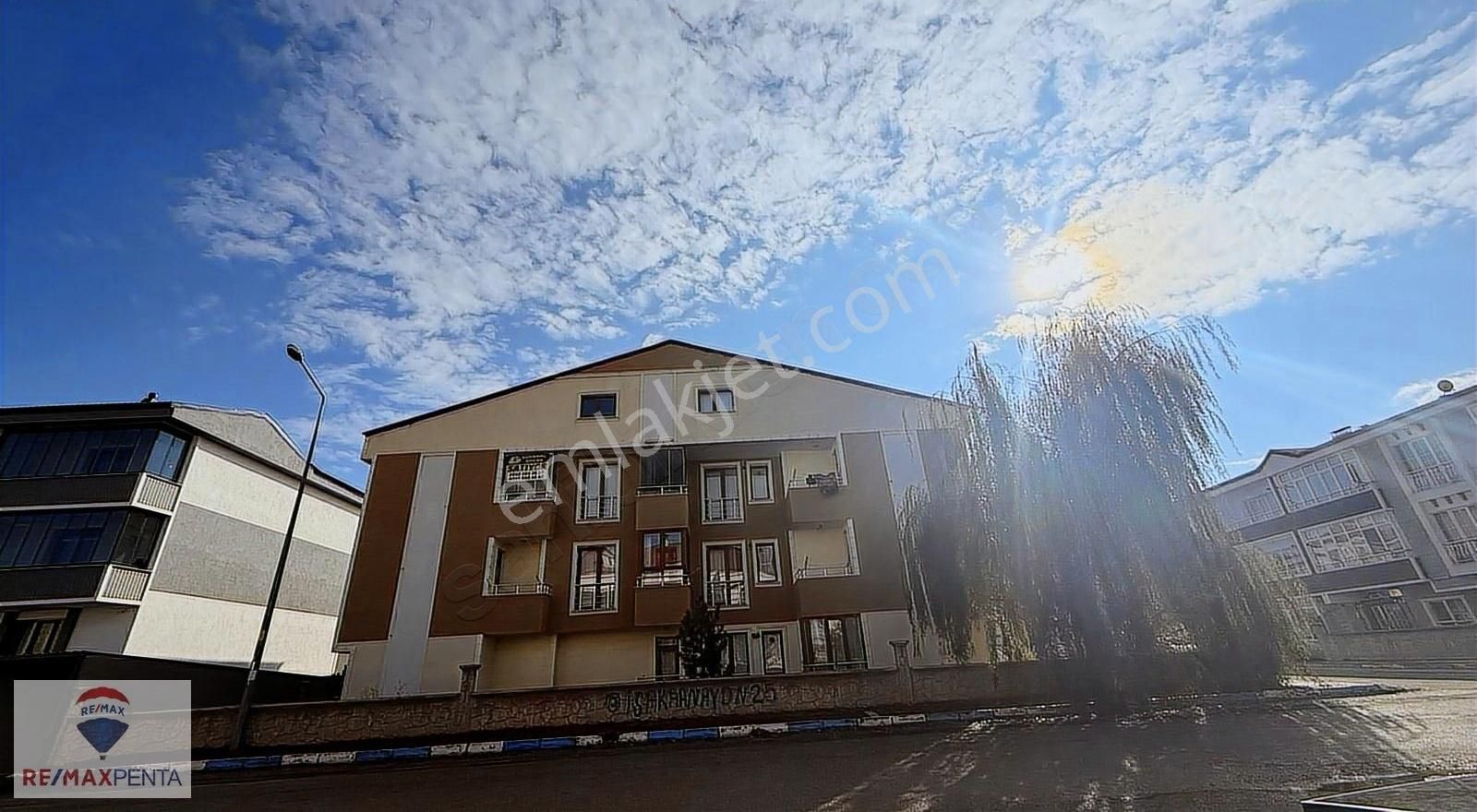 Aziziye Selçuklu Kiralık Daire Remax Penta 'dan Dadaşkent 'te 2+1 Kiralık Daire