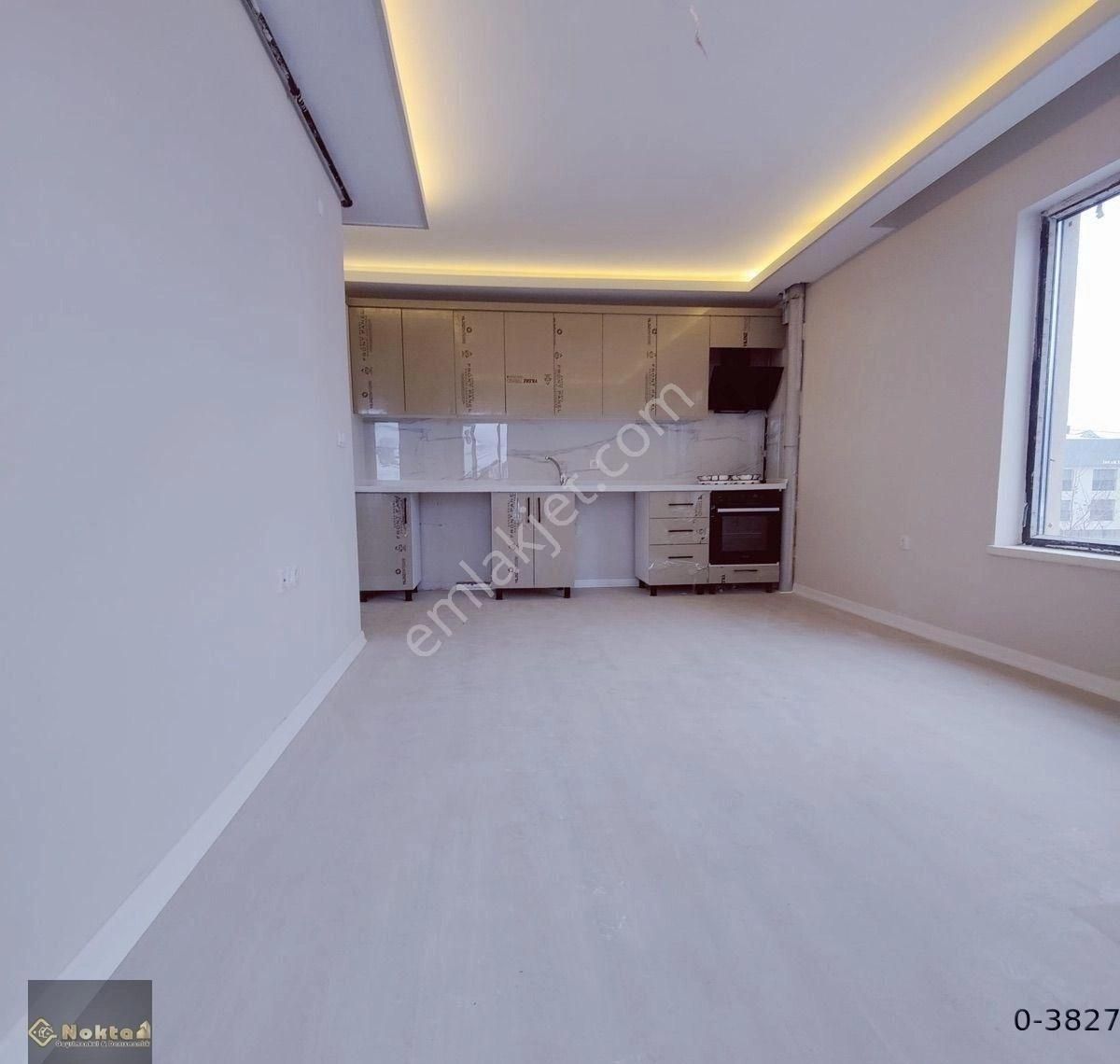 Gölbaşı İncek Kiralık Daire Gölbaşı İncek’te Arakat Asansörlü 75m2 Sıfır Daire Kiralık 2+1