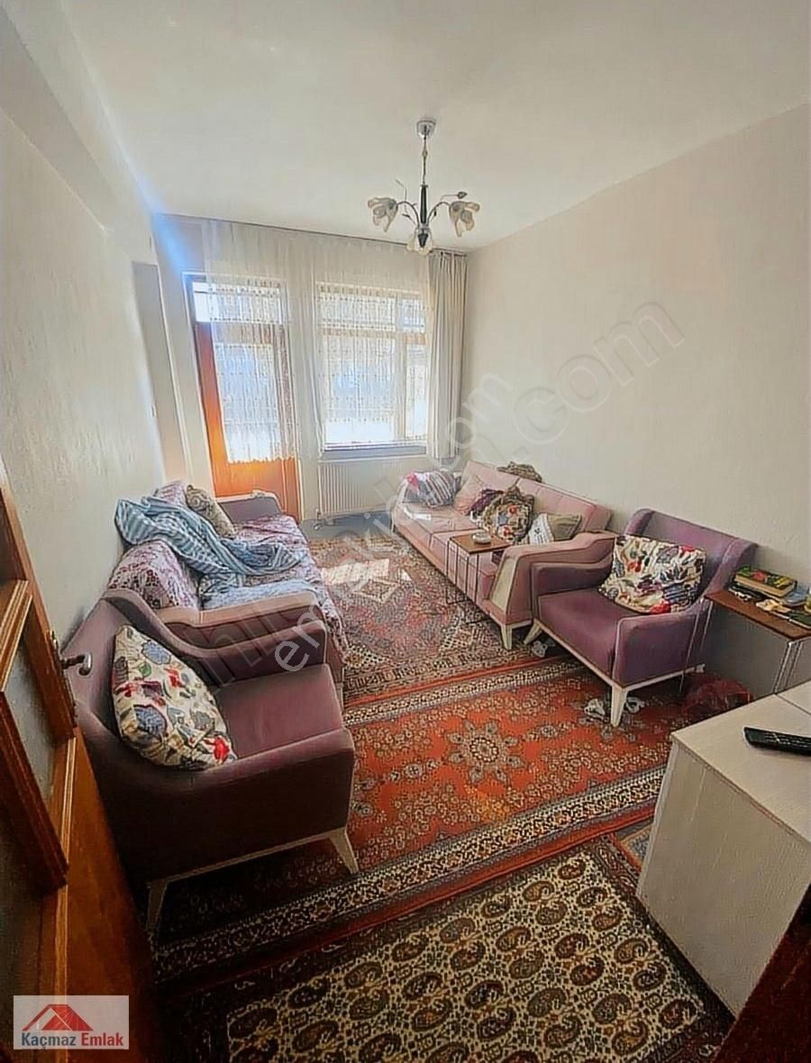 Selçuklu Yazır Satılık Daire Yazır Mahallesinde Site İçerisinde Geniş Daire