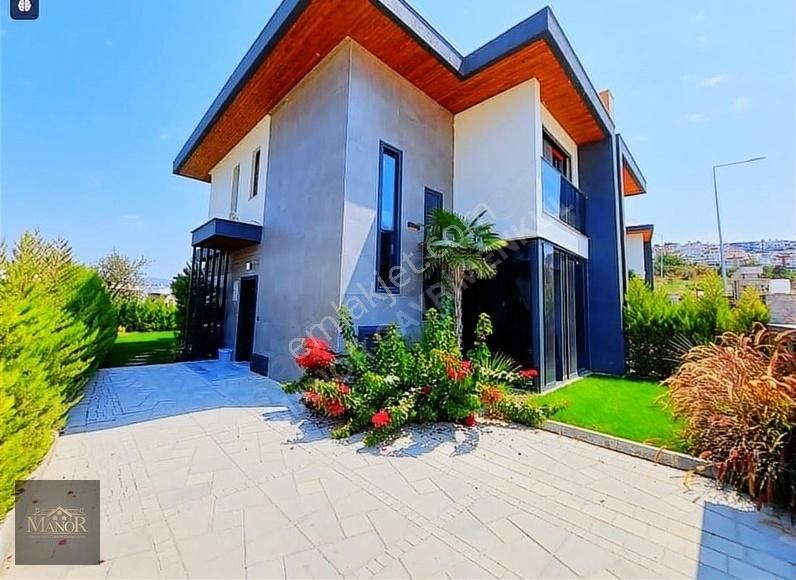 Kuşadası Karaova Satılık Villa Manor'dan Kuşadası Karaovada 3+1 Yeni Villa