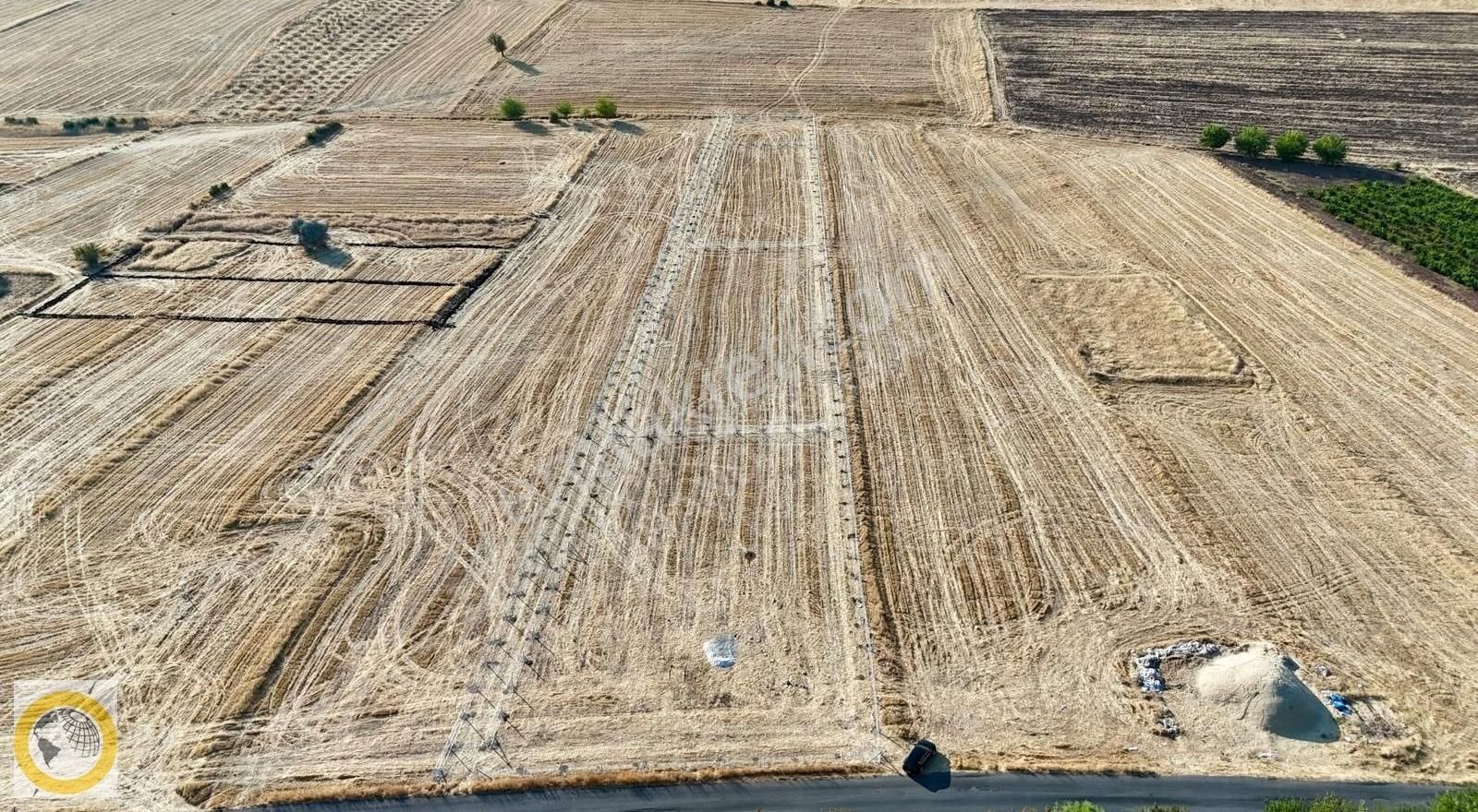 Adıyaman Merkez Hacıhalil Köyü Satılık Villa İmarlı Grand Global Gm`den Ceza Evi Lokasyonunda Satılık Bağ Evi Arsası