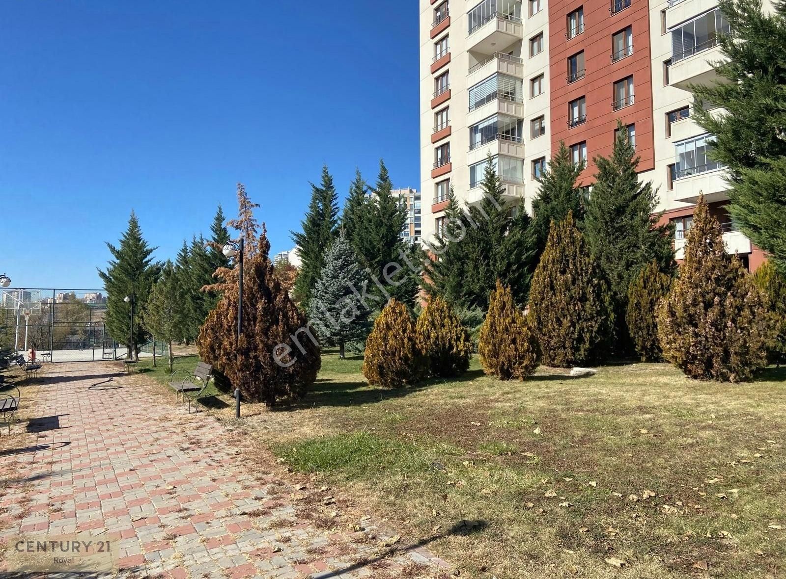 Çankaya Alacaatlı Satılık Daire Alacaatlı Mahallesi Bağ Park Konutlarında Satılık 4+1 Daire