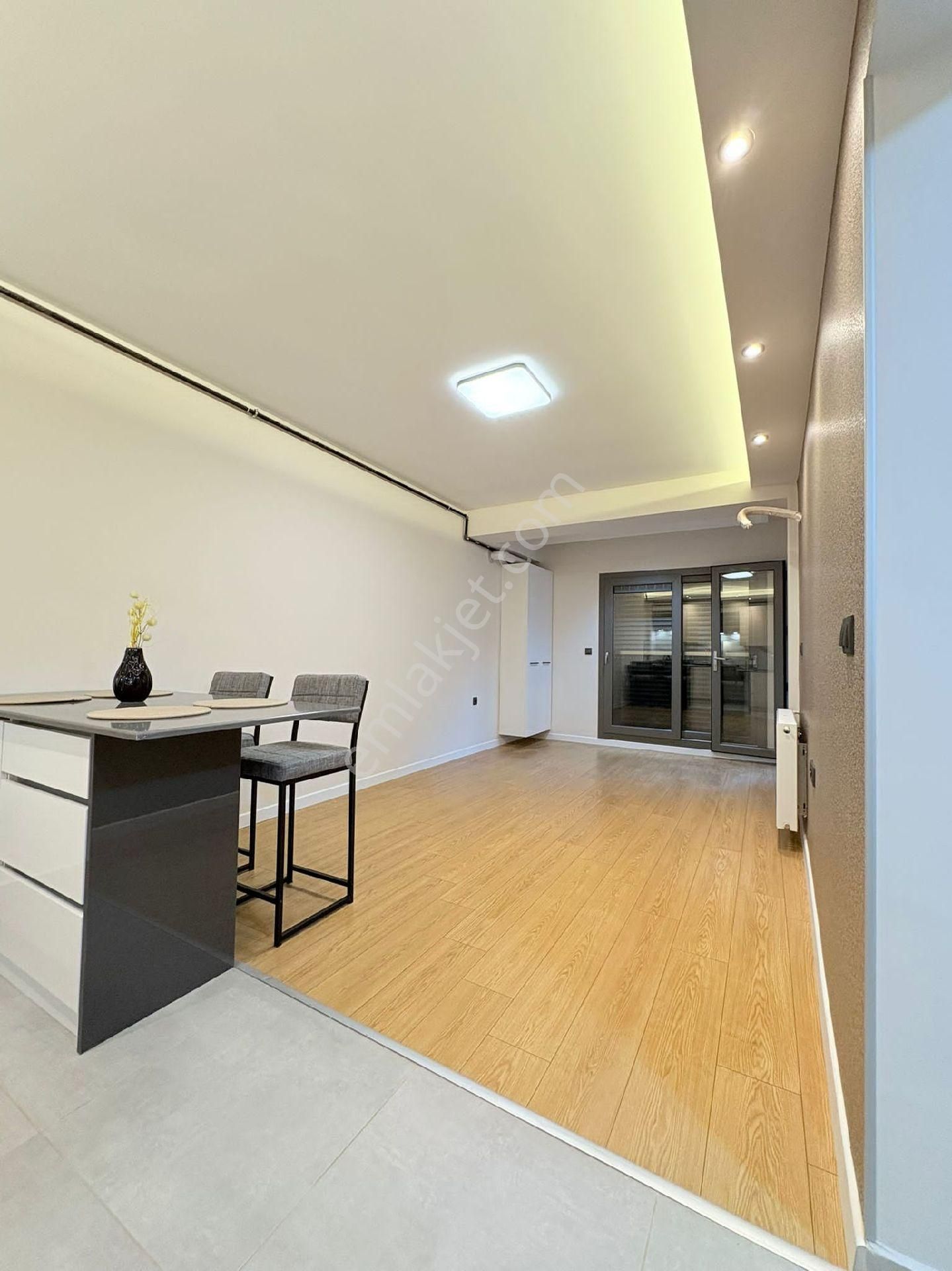 Nergiz Faik Muhuttin Adam Okuluna Yakın Sıfır Daireler - Görsel 5