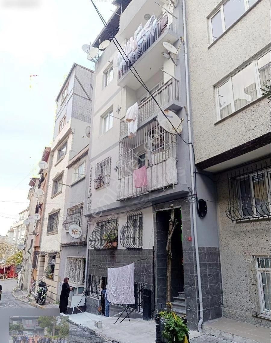 Beyoğlu Hacıahmet Satılık Daire Kurtuluş Son Durakta Temiz Ve Boş 2+1 Satılık Daire