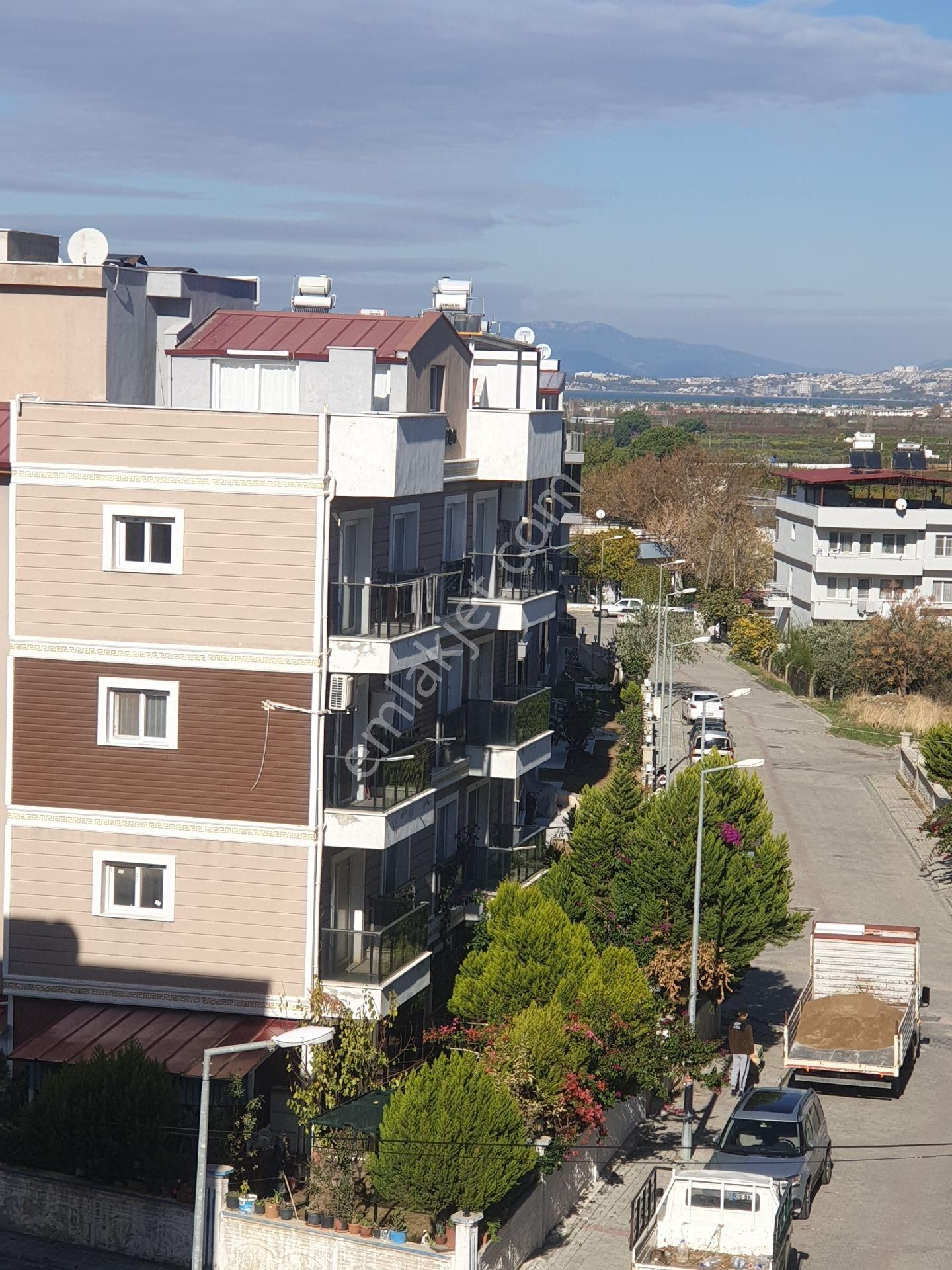 Kuşadası Davutlar Satılık Daire Adınur Gayrimenkul