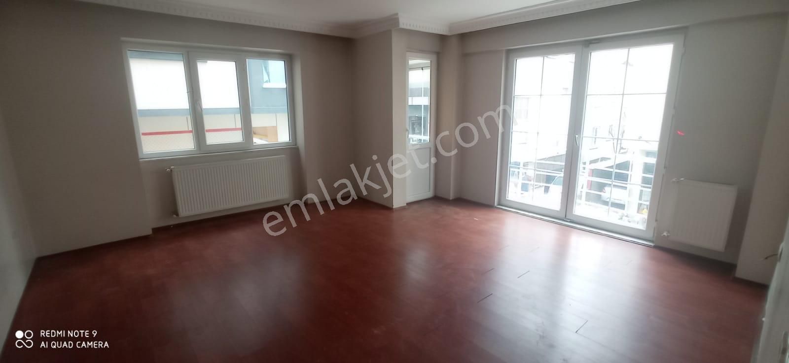 Ümraniye Esenevler Kiralık Daire Eseneveler, Cengiz Topel'de Geniş, Ferah Kiralık 2+1...