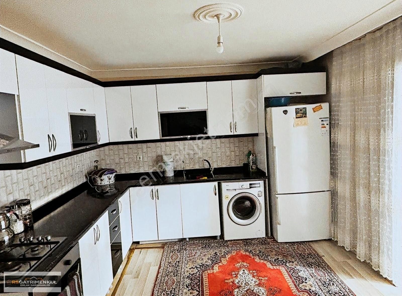 Sincan Menderes Satılık Daire **rs Den Full+full 130 M2 3+1 Daire