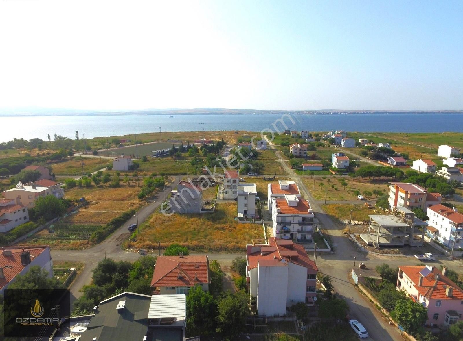 Lapseki Dalyan Satılık Konut İmarlı Dalyanda Plaj Bölgesinde 3 Kat Konut İmarlı Kazandıracak Arsa