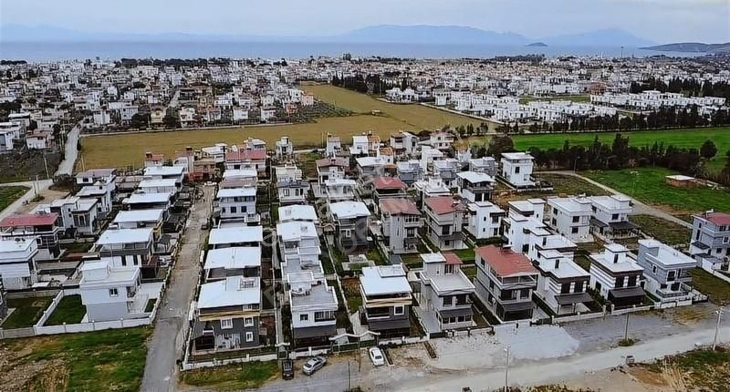 İzmir Doğanbey'de Satılık 3+1 Müstakil Villa Full Eşyalı - Görsel 18