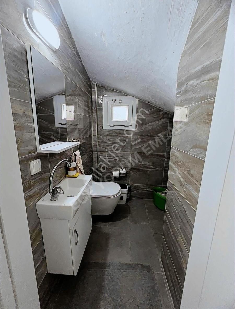 İzmir Doğanbey'de Satılık 3+1 Müstakil Villa Full Eşyalı - Görsel 11