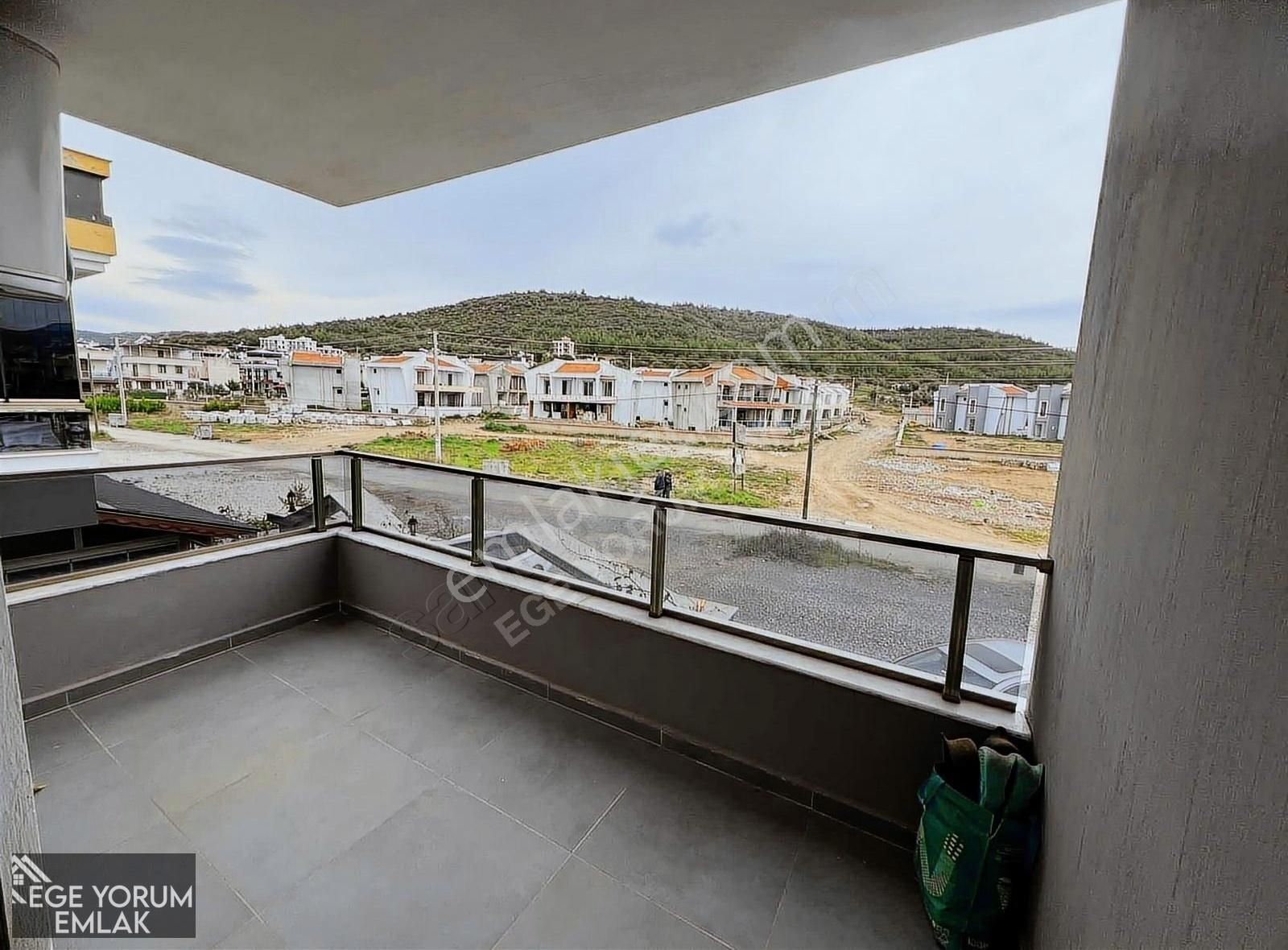 İzmir Doğanbey'de Satılık 3+1 Müstakil Villa Full Eşyalı - Görsel 13