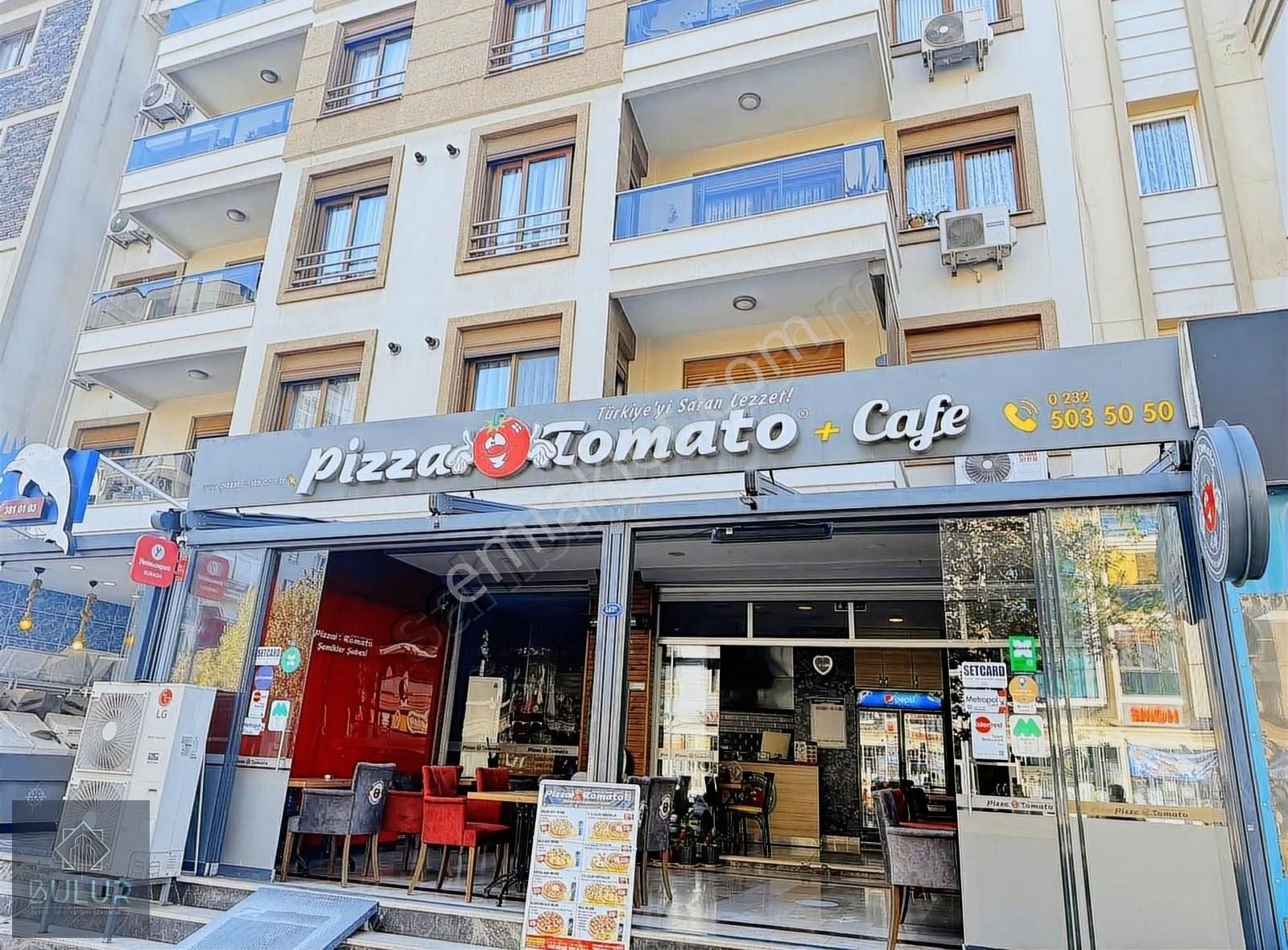 Karşıyaka Şemikler Devren Restaurant Bulur'dan Dedebaşında Yüksek Cirolu Devren Pizza Tomato.