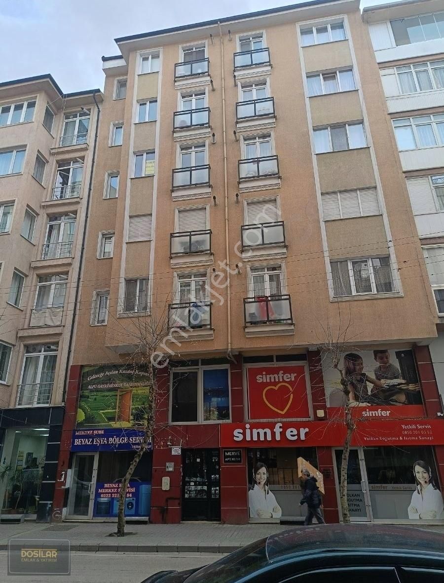 Tepebaşı İhsaniye Kiralık Daire Dostlar Emlaktan Kırım Caddesinde Kiralık 2+1 Daire