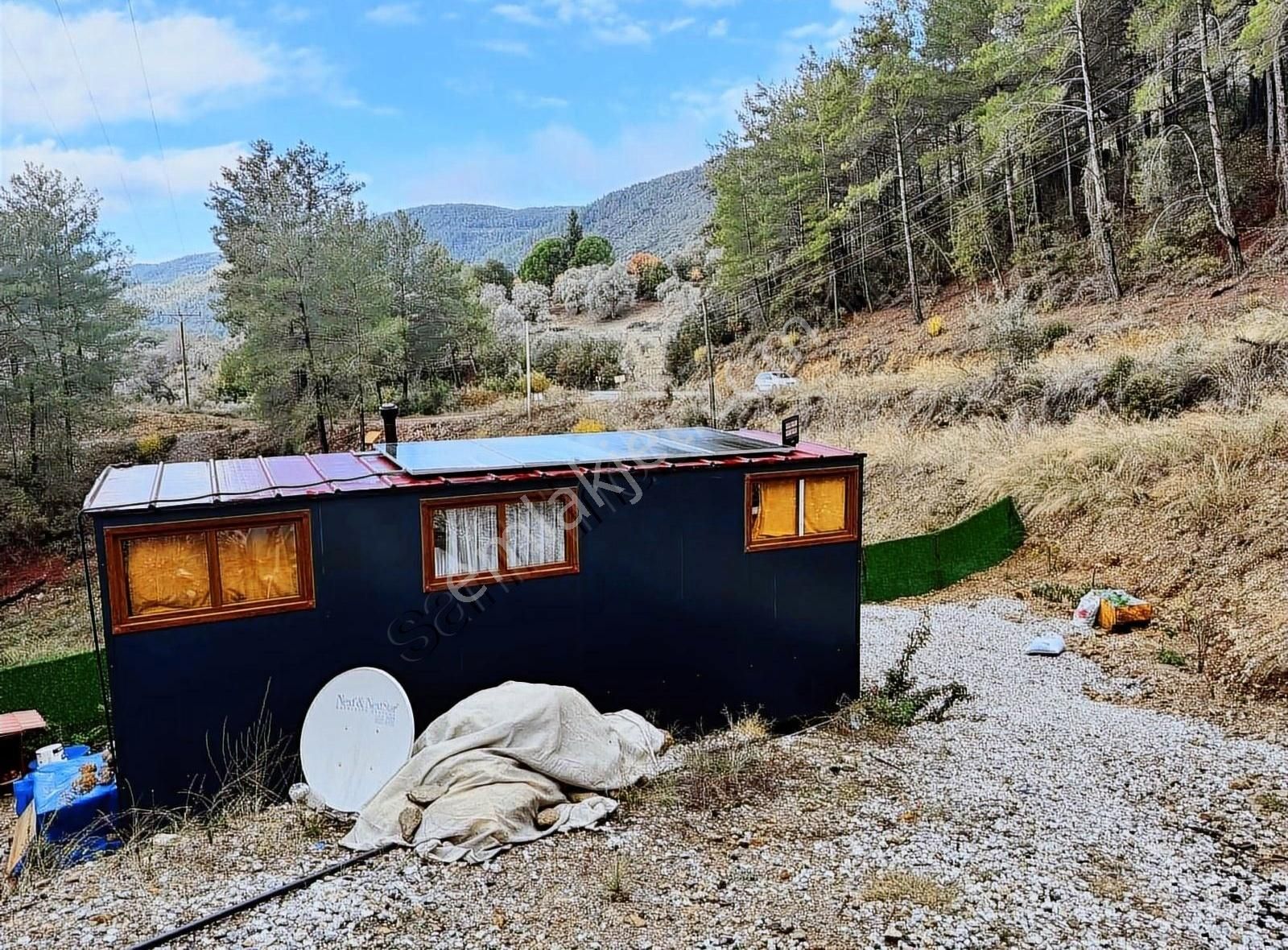 Ula Armutcuk Satılık Tarla Ege Emlak Yatırım'dan Ula Armutçuk Mah.de Resmi Yola Sıfır Arazi