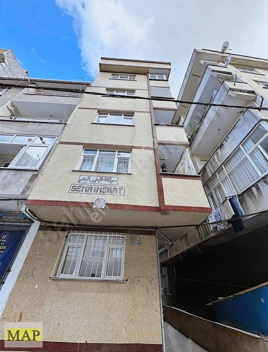 Bahçelievler Zafer Satılık Daire Muhammediye Camisi Yakını Satılık 2+1 85 M2 Arakat Daire