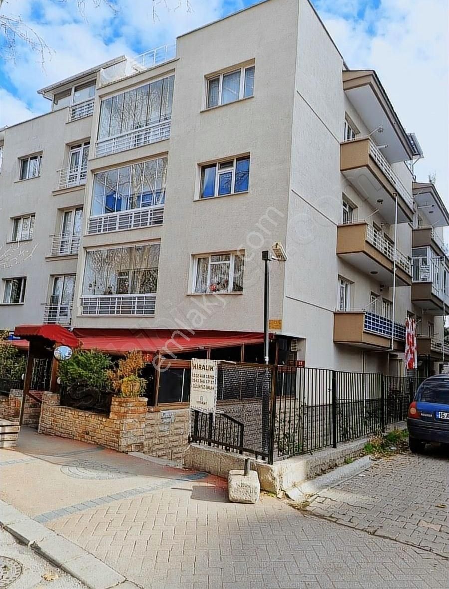 Çankaya Ayrancı Kiralık Daire Ayrancı'da Park Karşısı, Kombili, Otoparklı, Güney Doğu 3+1