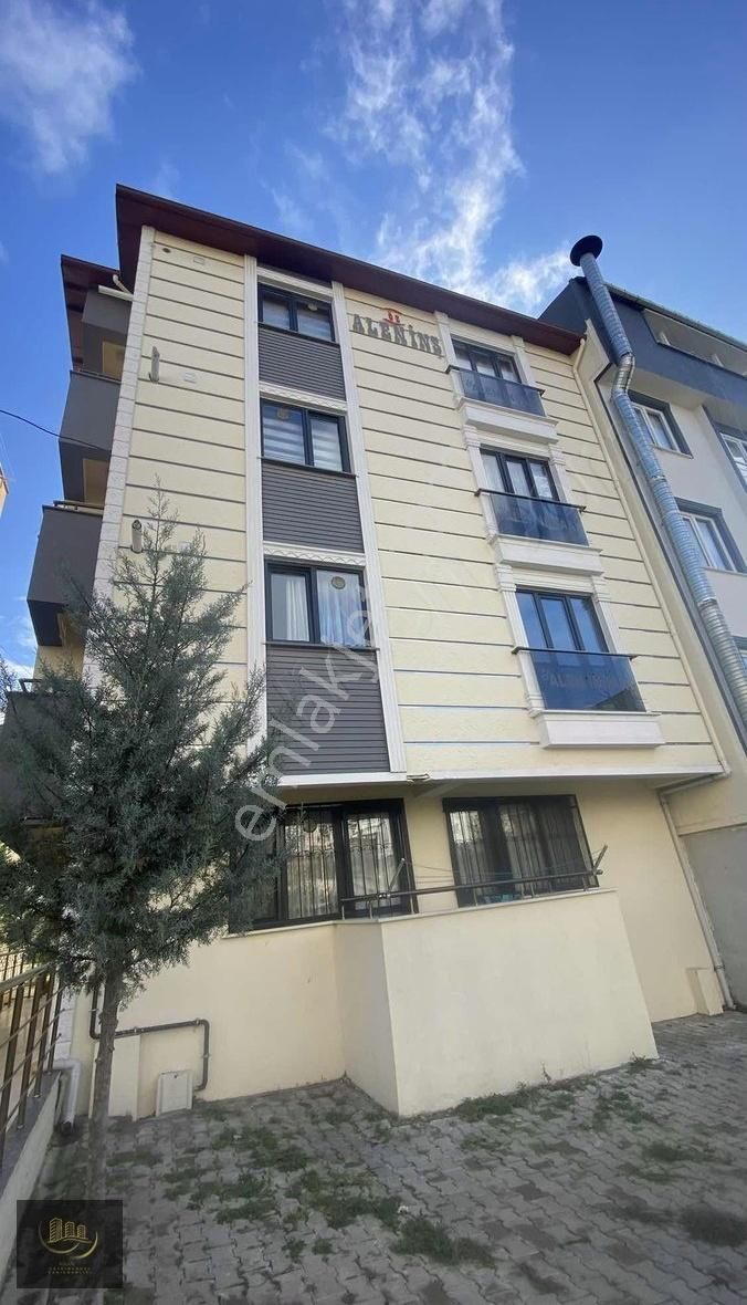 Çayırova İnönü Satılık Daire Kaan Gayrimenkul'den 2+1 95m2 Daire !