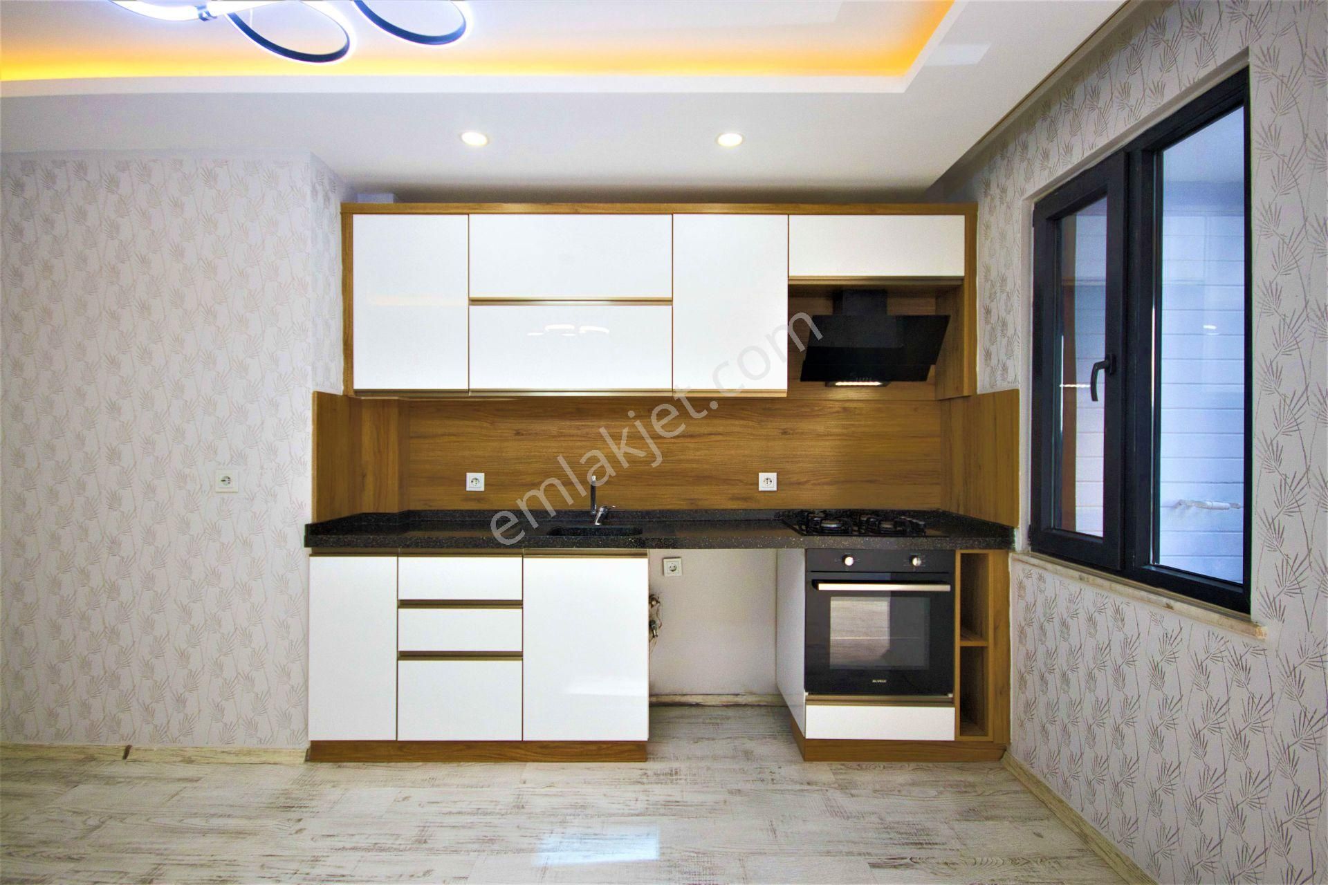 Edremit Akçay Satılık Daire 🏡🏡aktif'ten Akçay'da Satılık Konumu Ve Fiyatı İle Mest Olacağınız 90m2 1+1 Daire