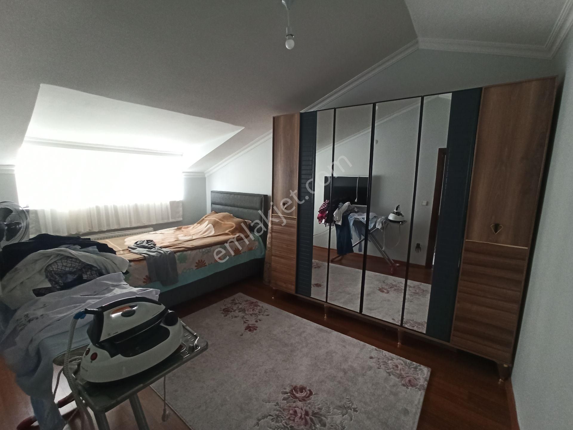 Bağcılar Hürriyet Mah Satılık Dubleks 5+2 Krediye Uygun Otoparklı ! - Görsel 25