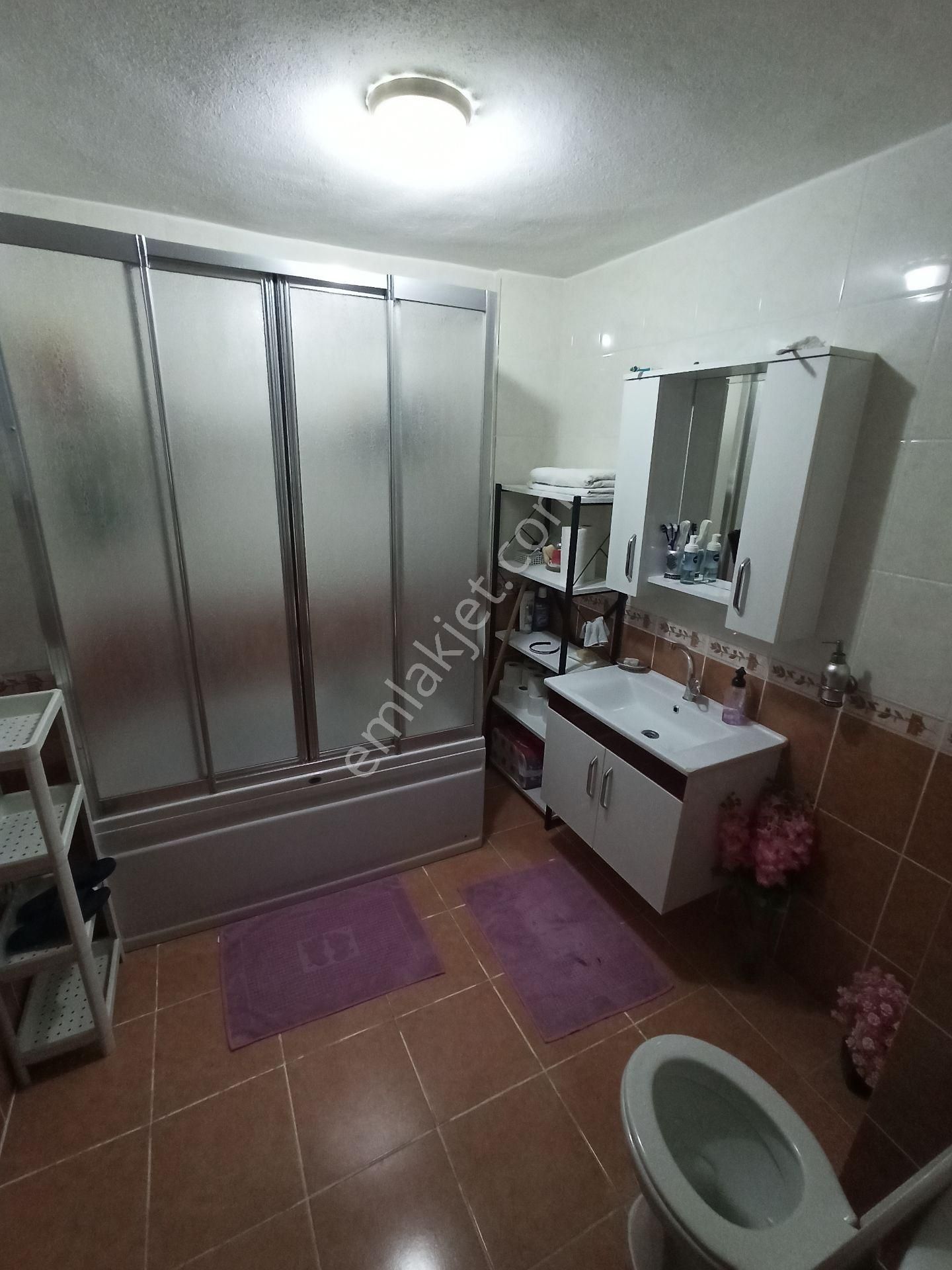 Bağcılar Hürriyet Mah Satılık Dubleks 5+2 Krediye Uygun Otoparklı ! - Görsel 10