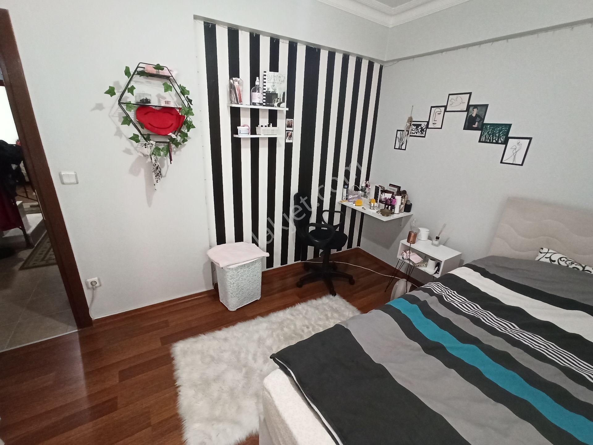 Bağcılar Hürriyet Mah Satılık Dubleks 5+2 Krediye Uygun Otoparklı ! - Görsel 9