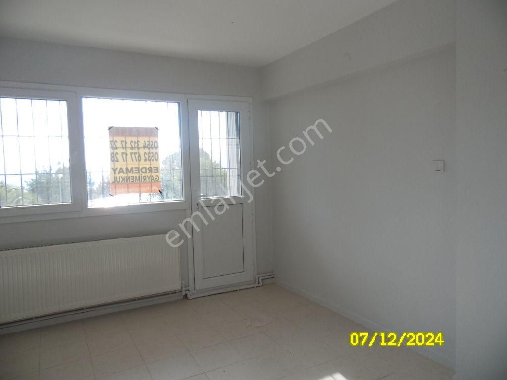 Bornova Evka 4 Kiralık Daire Evka 4 Erdemay Emlaktan 1+1 Doğalgazlı Kiralık Daire