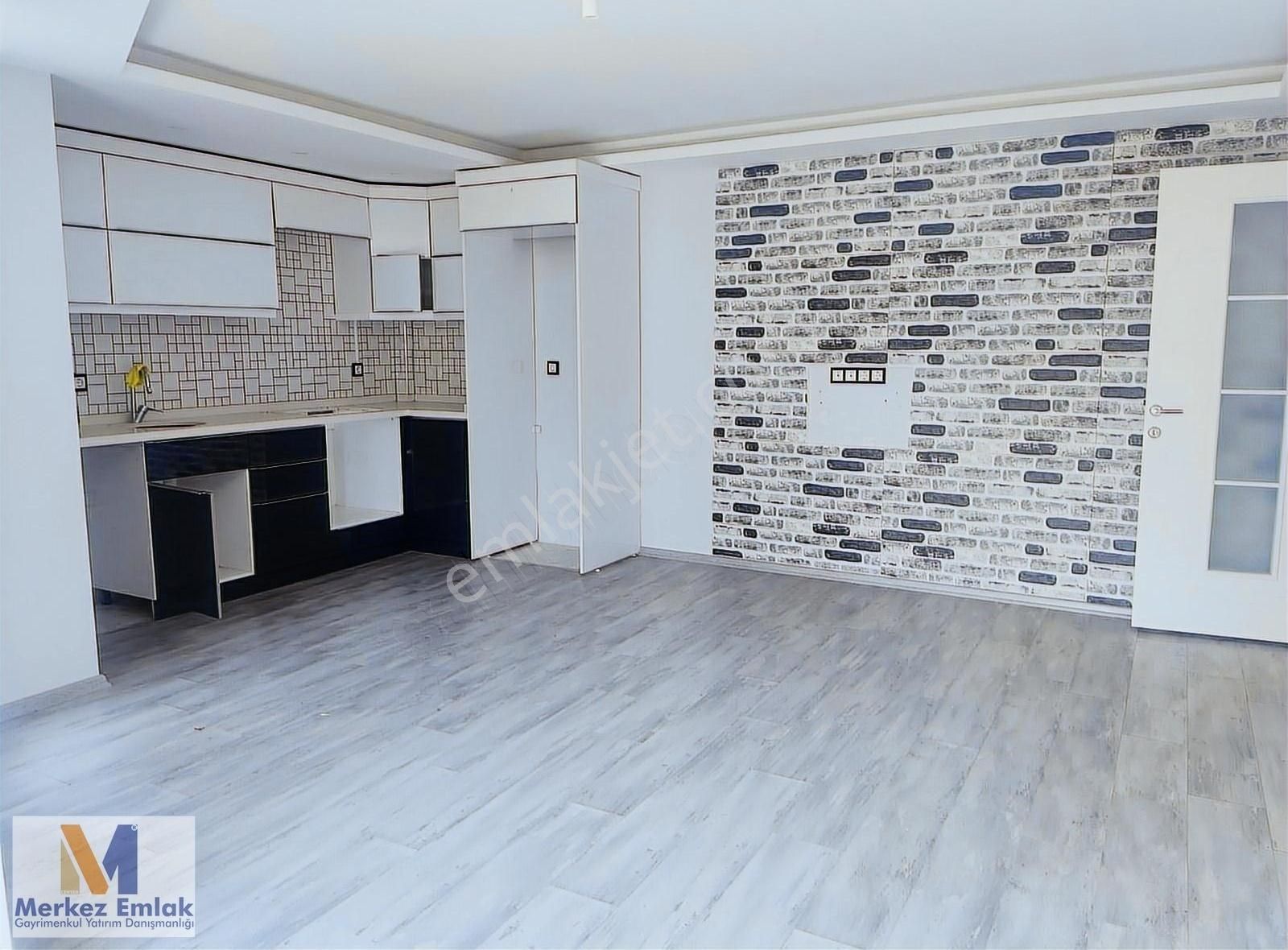 Merkez'den Site İçerisinde 2+1 Köşe Satılık Daire - Görsel 4