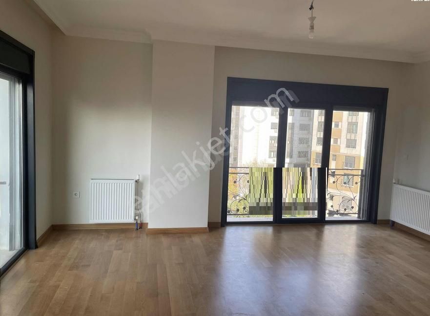 Kadıköy Bostancı Kiralık Daire Suadiye Beymen E Yakın Kısmi Deniz Manzaralı Lüks 2+1