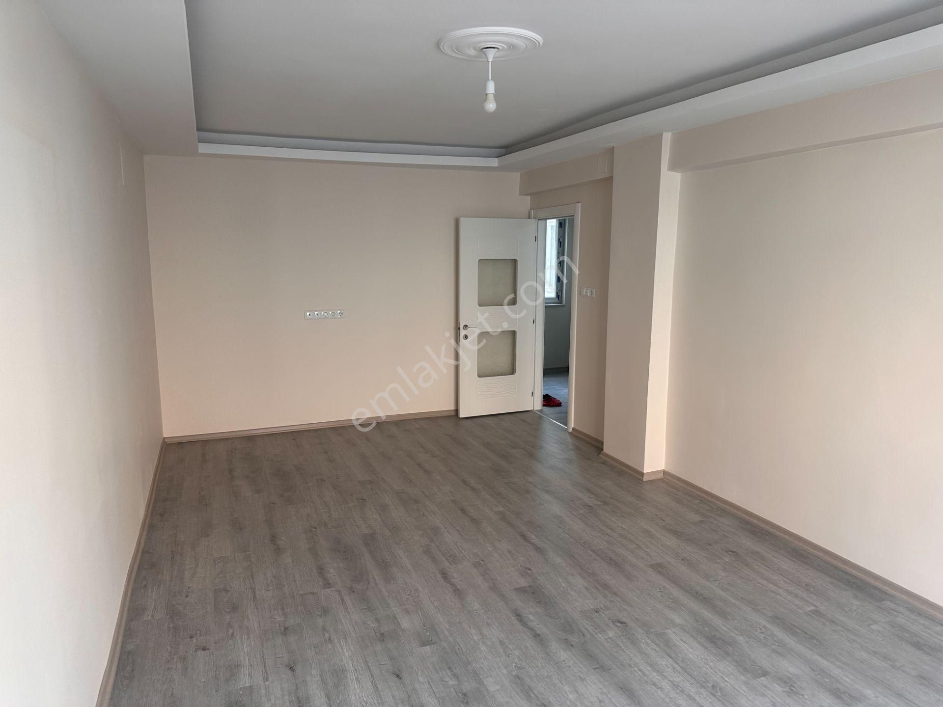 Satılık Daire ,inegöl Vergi Dairesi Karşısı ,petek Kent Sitesi Boş Temiz Ve Bakımlı.135 M2 Net - Görsel 12