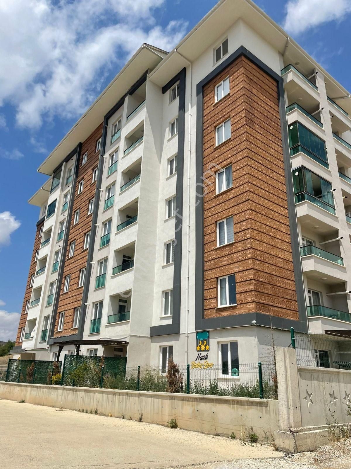 Yozgat Merkez Erdoğan Akdağ Satılık Daire Şehir Hastanesi Yakınında 2+1 Full Eşyalı Daire***burcu Emlak***