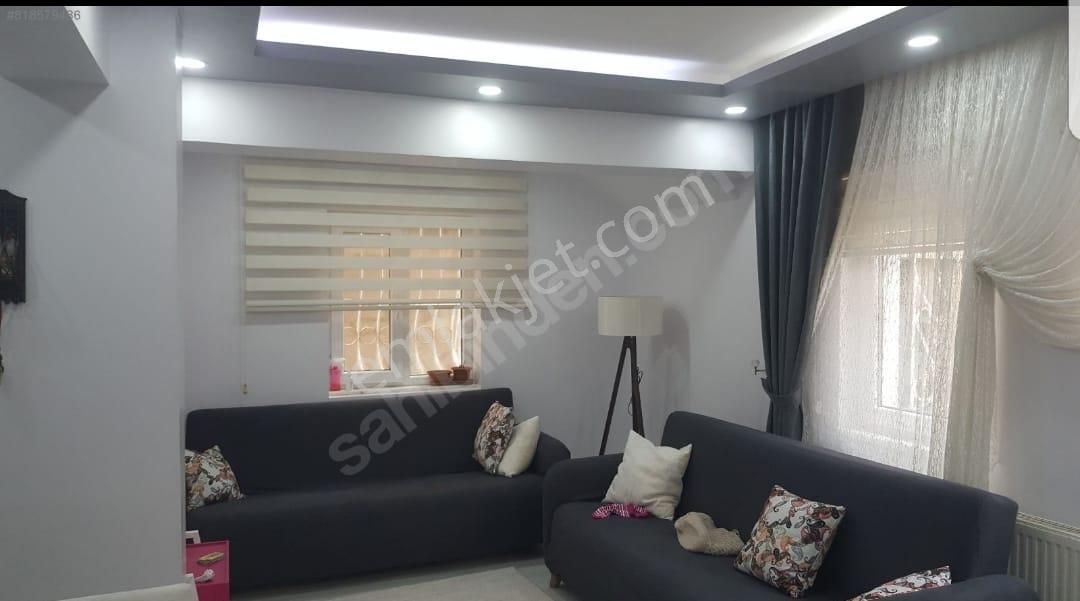 Ataşehir İçerenköy Satılık Daire İçerenköy Kosiflere Yakın Bahçe Kullanımlı 85m2 2+1 Daire