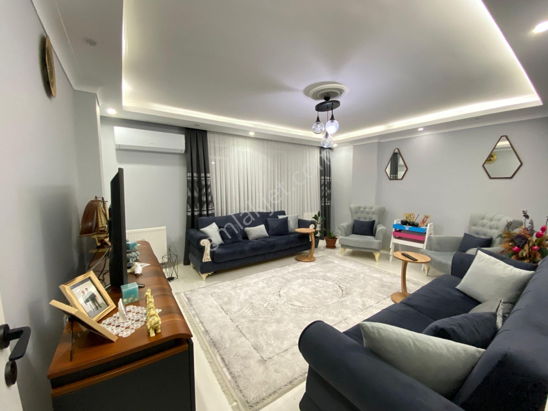 Küçükçekmece İnönü Satılık Daire Loft'tan İnönü Mh. 2+1 95m2 Arakat Lüks Satılık Daire