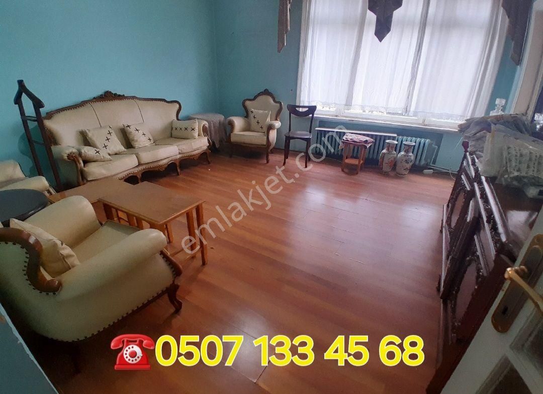 Fatih İskenderpaşa Kiralık Daire Engin Emlak'tan Kiralık Aksaray Metro Durağı Arkası 4+1