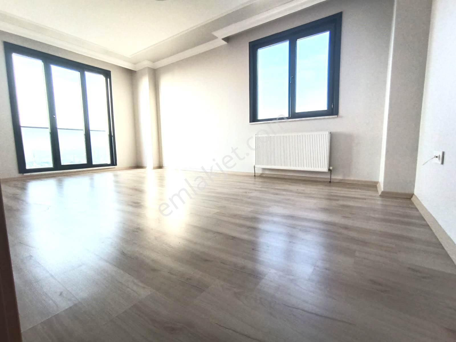 Pendik Esenyalı Satılık Daire Satılık Daire Pendik Esenyalı Mahallesi