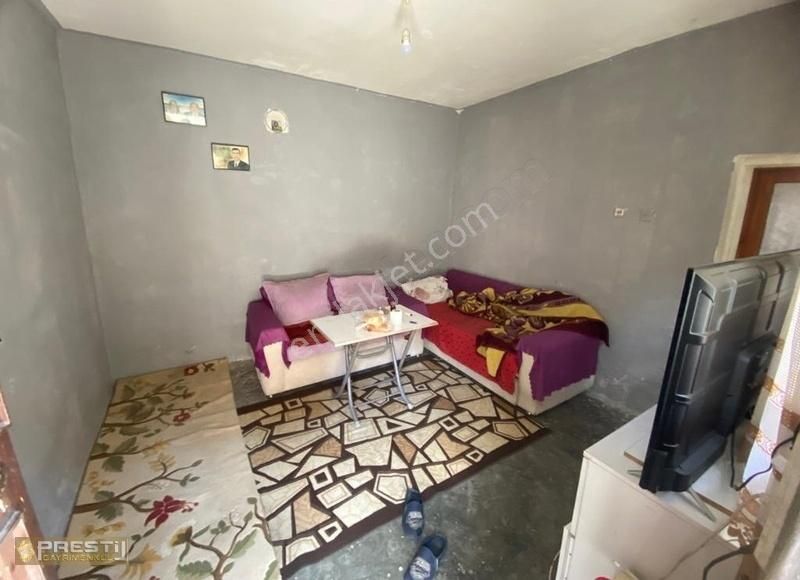 Toroslar Alsancak Satılık Daire Prestij'den Alsancak Mah'de 161m2 Satılık Arsa Bina