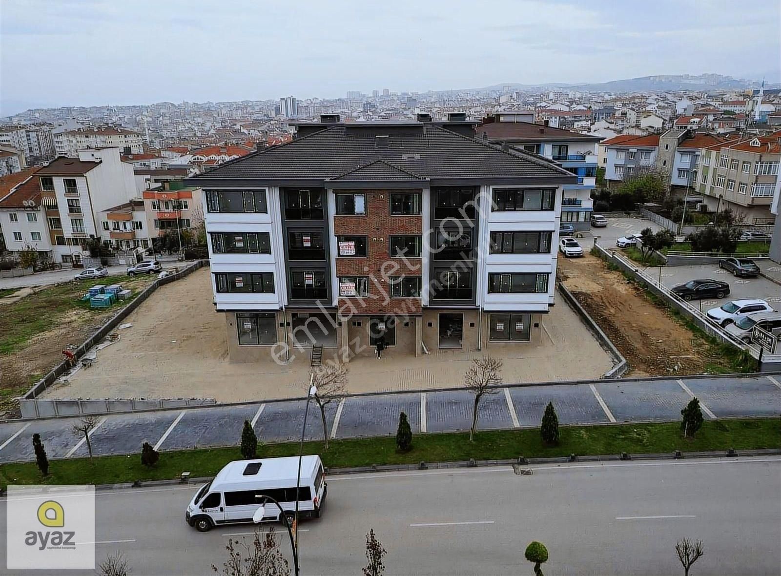 Bandırma Paşabayır Kiralık Dükkan & Mağaza Ayaz Gayrimenkulden Özel Hastane Karşısı 364 M2 Kiralık İşyeri