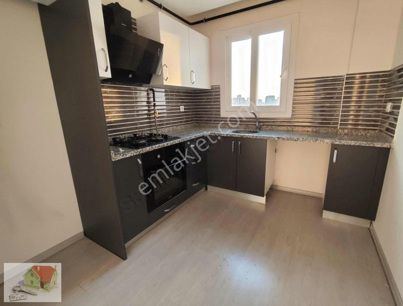 Seyhan Tellidere Kiralık Daire Telliderede 2+1 Açık Mutfak Doğalgazlı Kiralık Daire