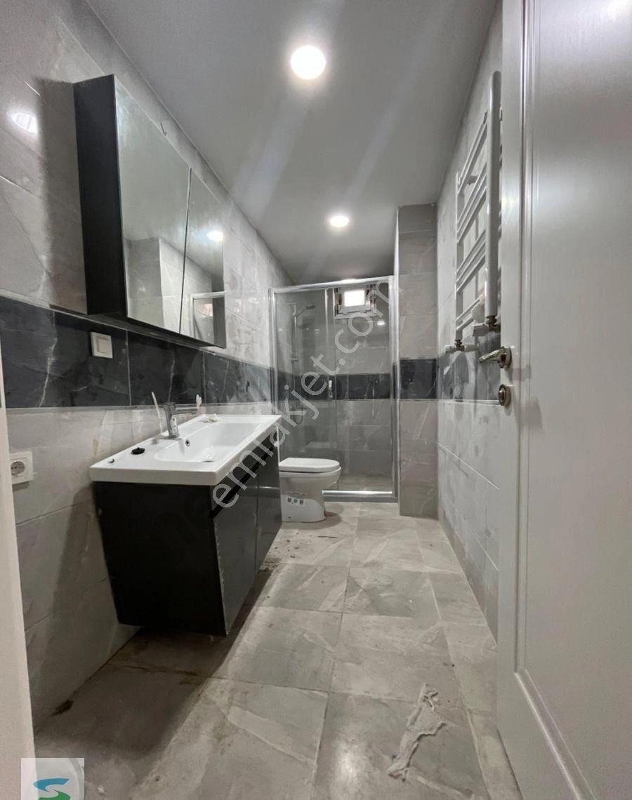 K.çekmece Cennet Mah.hürriyet Cad.2+1 Sıfır Satılık Ara Kat Daire - Görsel 3