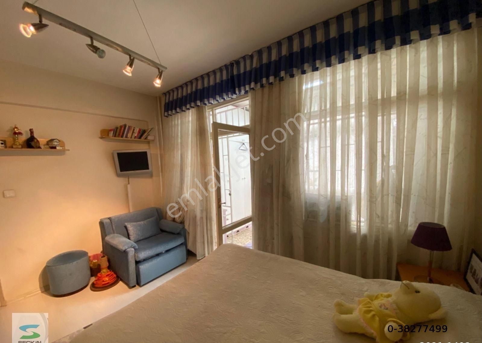 Yeşilköy Yeşilyurt Arası Full Tadilatlı 3+1 Mükemmel Daire - Görsel 4