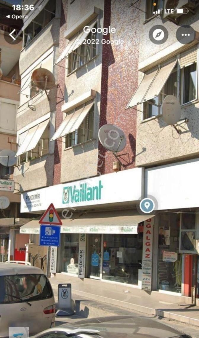 Küçükçekmece Yeşilova Satılık Dükkan & Mağaza Küçük Çekmece Cumhuriyet Mahallesinde Cadde Üzerinde Yatırımlık Kiracılı Dükkan