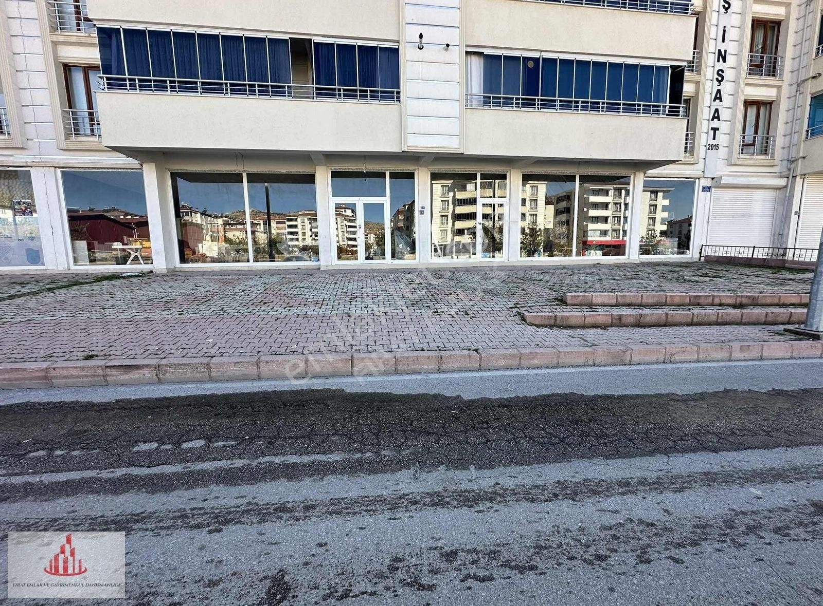 Elazığ Merkez Doğu Kent Satılık Dükkan & Mağaza [frt] Fiyat Düştü Acill Itri Caddesi Üzeri Satılık 300 M2 Dükkan