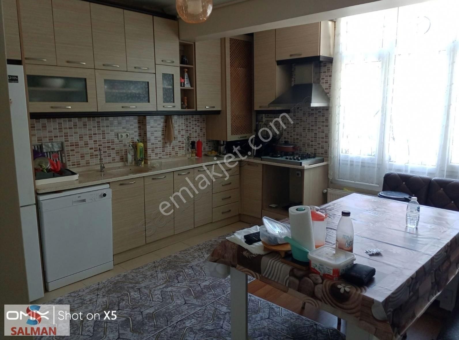 Pendik Çamçeşme Satılık Daire Pendik Çamçeşme Mahallesi'nde Satılık 110m2 Kombili 2+1 Daire