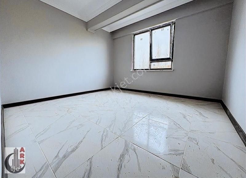 Odunpazarı Emek Satılık Daire Ark Life'dan Emek Mahallesi Ertaş Caddesi Yakını 95m² 2+1 Daire