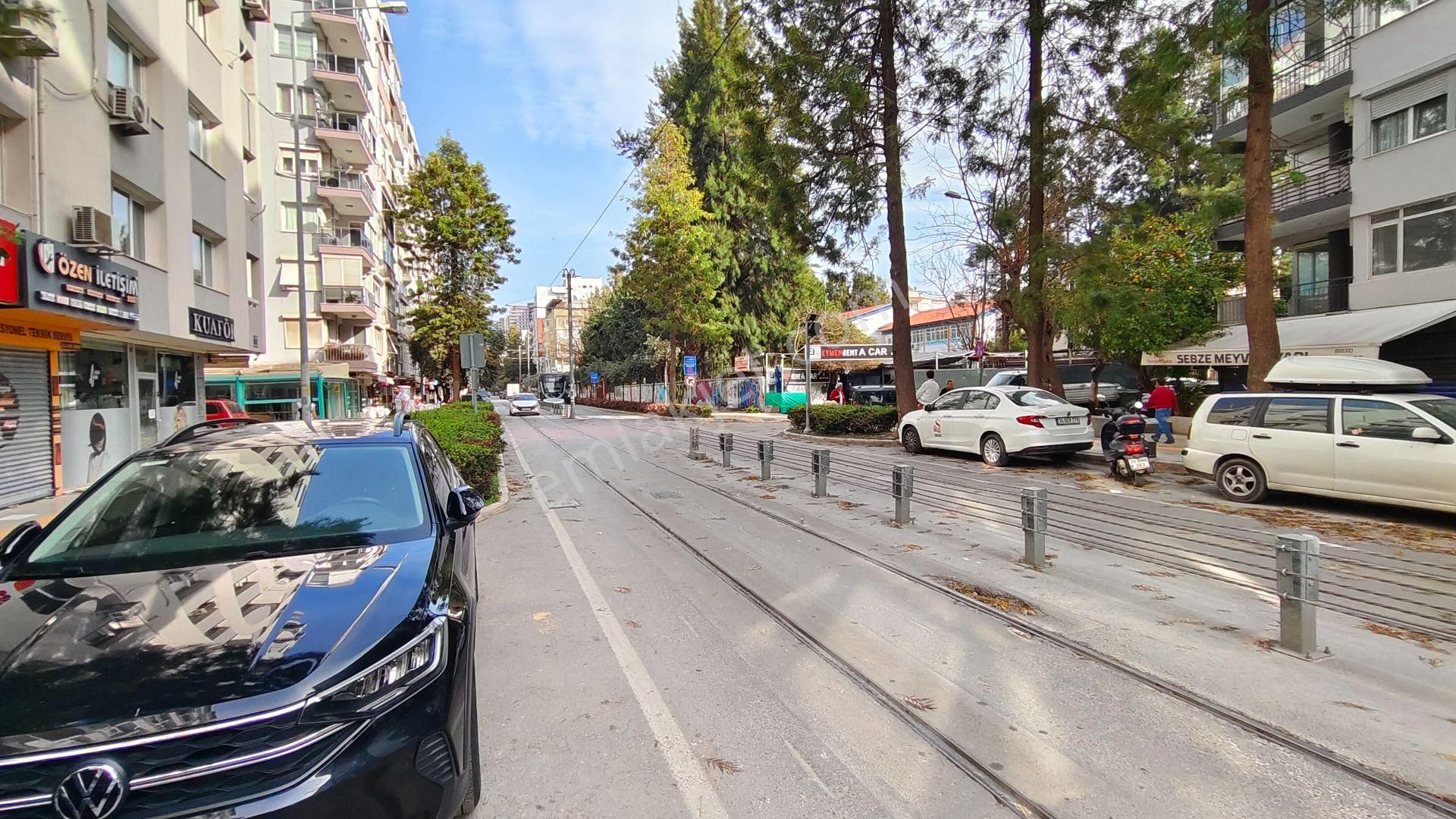 Alsancak Ali Çetinkaya Bulvarı Merkezi Konumda Satılık Dükkan